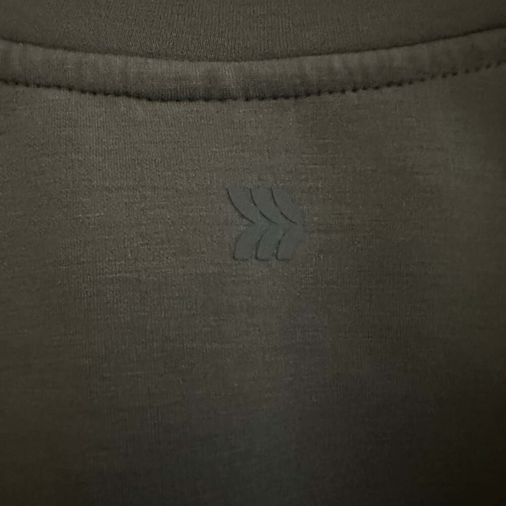 All in Motion Women's Forest Green Soft Crewneck Sweatshirt Size XS Athletic - Picture 4 of 4